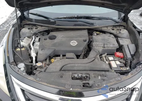 2015 Nissan Altima 2.5 S z USA, uszkodzony, nr VIN 1N4AL3AP5FC139840